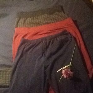 Insulated stretch leggings